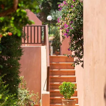 Koutouloufari Village Club Hotel Hersonissos (Crete)