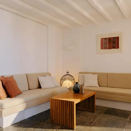 Koutouloufari Village Club